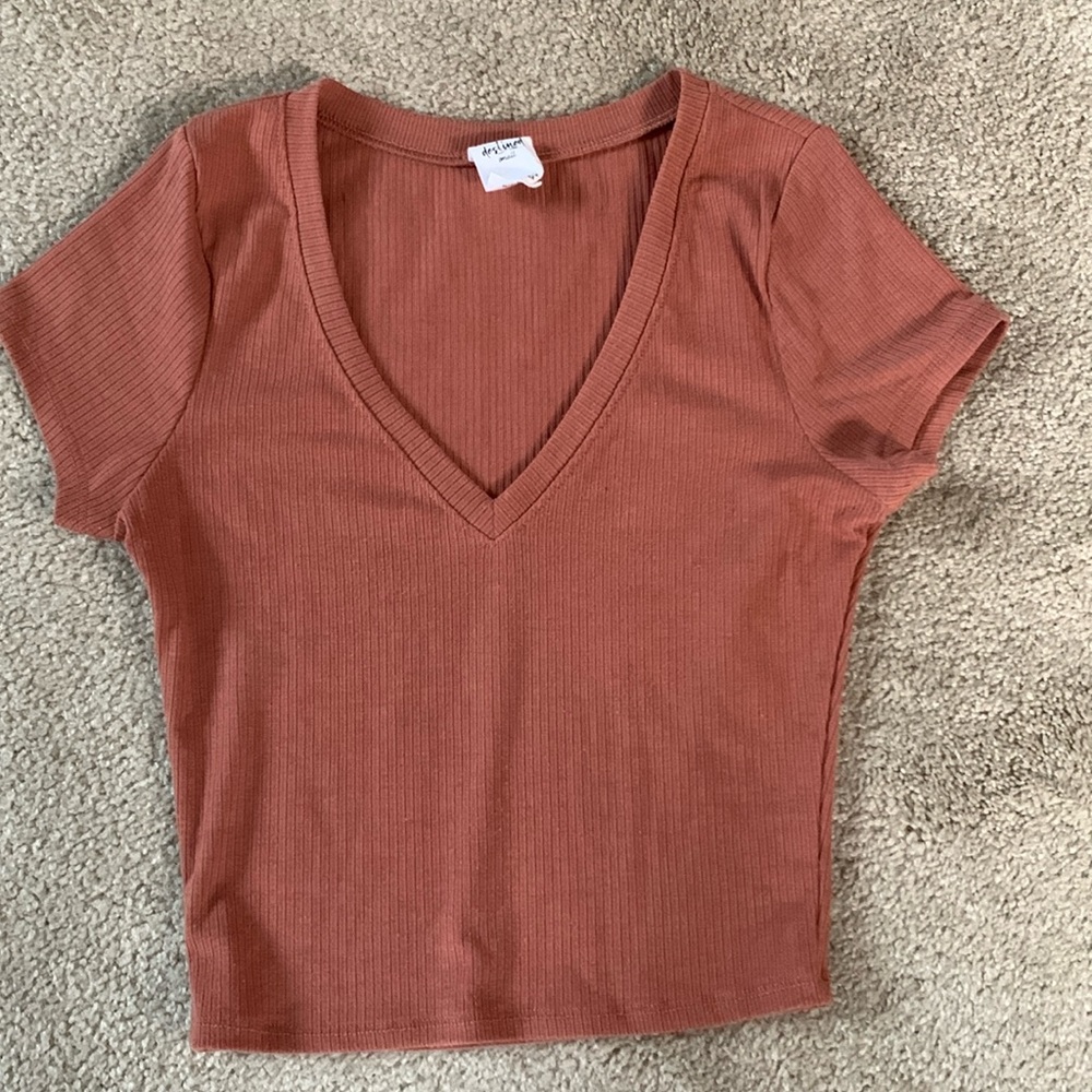 Destined small V neck short sleeve